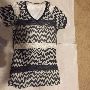 Nike workout top